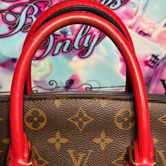 Louis Vuitton Monogram Phoenix MM with COA - Picture 8 of 14
